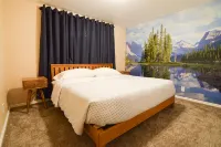 Huge 8Br for 20+: 6 Kings, Hot Tub, Cinema, Arcade, Pool Table & Big Parking