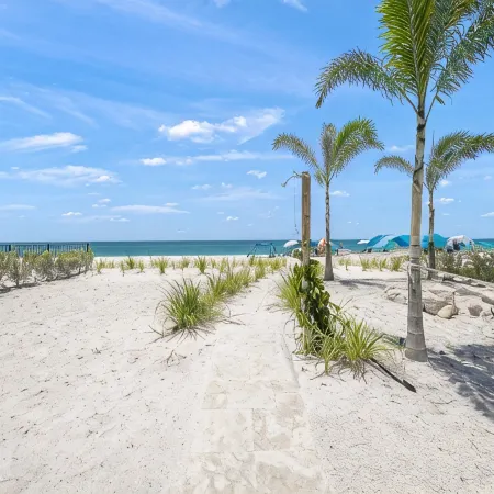 Luxury BEACHFRONT Beach House - Pool & Spa - Direct Gulf Access - Entire Home