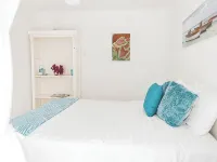 Beach Front Honeymoon Hotels in Savaneta