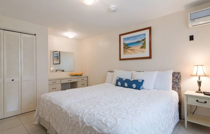 Clairfont, Jobson's Cove / Warwick Long Bay/ Horseshoe Beach -  APARTMENT 4