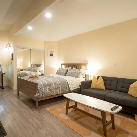 Private Studio - Quiet & Convenient in Pasadena