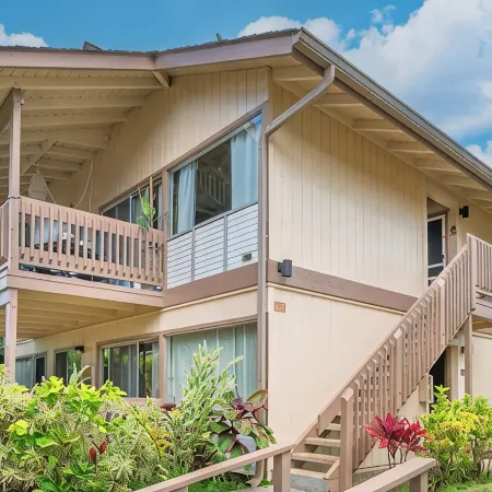 Chic Aloha Studio in Superb Princeville, w/AC & WiFi Explore Beautiful Napali!