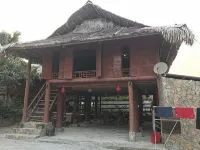 Ban Buoc Homestay - Hostel - بيوت الشباب