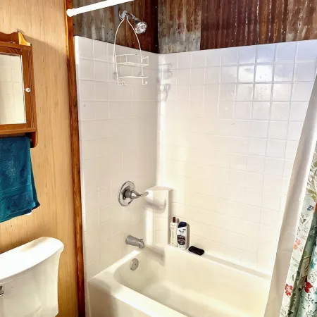 Lawrence's Tree Haus on the Llano River