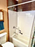 Lawrence's Tree Haus on the Llano River - Chalets