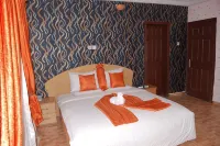 Aaron's Place - balcón