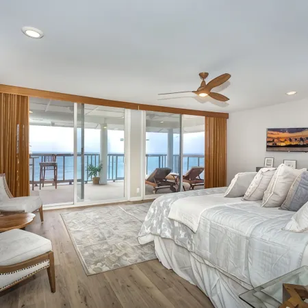 Luxury 4-Bedroom Condo with Panoramic Ocean Views!
