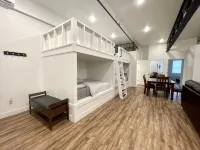 Walk to Main Street! Luxury Condo with Hot Tubs Near Arches, Sleeps 14 - โฮมสเตย์