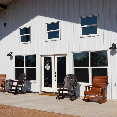 Gorgeous, Secluded Hill Country Escape Near River + Game room!