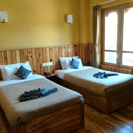 Hotel Khamsum