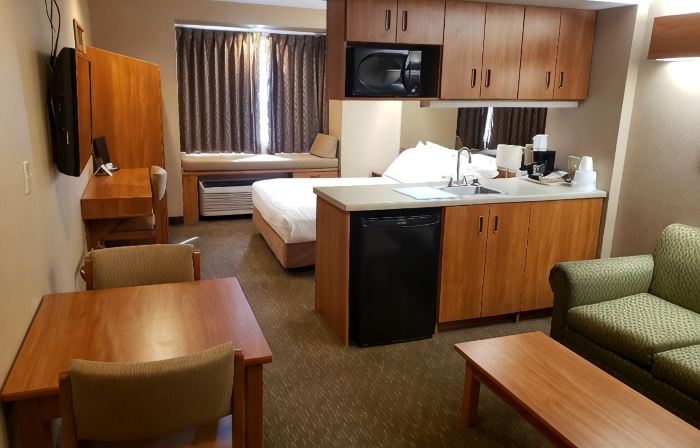 Parry Sound Inn & Suites