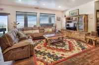 Spacious Family Getaway near Zion - 4-Star