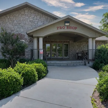 15% Off Pet-Friendly Condo at Pointe Royale water view and West Elm furniture!