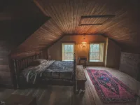 Funks Inn, a post civil war era home restored as it was in 1870. - 3-stjärniga