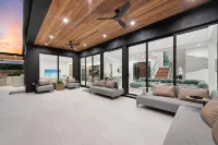 8BR Villa Sapphire - Villas