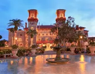 Luxury Waterfront Vacation Rental - Pool, Hot Tub, Pier... - สระว่ายน้ำส่วนตัว