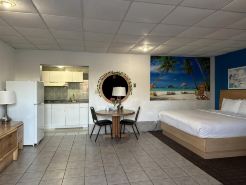 Tides Inn at Stehli Beach