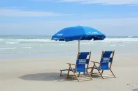 Beach Front/Heated Pool/Spa. Ocean Views, Umbrella+Lounger for Beach, Balconies - Beach