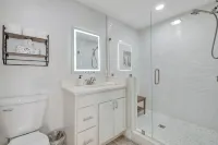 Renovated Studio -Walking Distance to Fsu/Doak Stadium - Condos