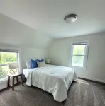 New! Tasteful, fresh 3BR on quiet street in Calumet - 3つ星