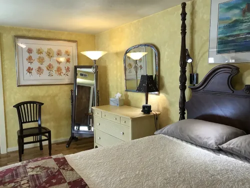 Contemporary Flat on a Christmas tree farm 5 Minutes to Oregon State University - 3 tähden