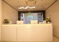 Treal Hotels & Suites - Quầy bar