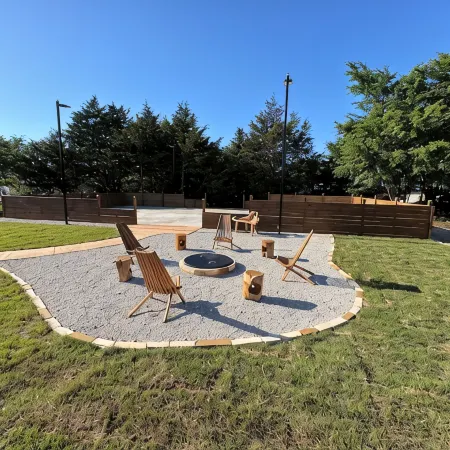 Remodeled house, 15 min. to Lake Texoma- pickleball and sand volleyball courts.