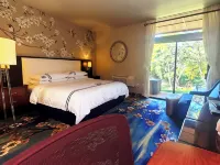 Wangshi China Palace Bed and Breakfast Hotels near Frontier City