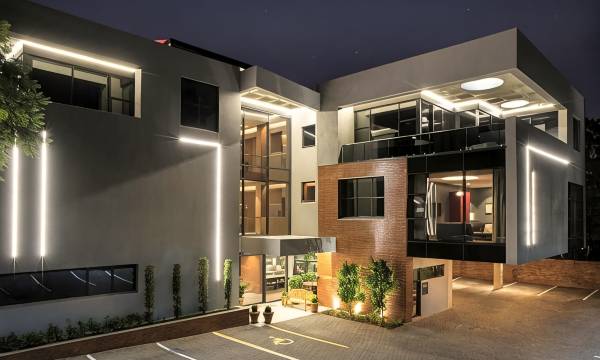 Home Suite Hotels Rosebank