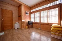 Suncheon Bay Hwangto Hanok Pension - 廚房