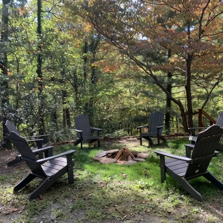Red Stone Retreat-10 Min to Asheville, Game Room, Firepit, Quiet and Secluded