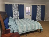 Recharge in quiet mountain neighborhood! Great 180 views! Nearby hiking &skiing! - chambre d’hôtes