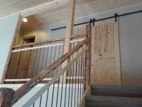 Unplug at this Mt. Baker Cabin in the Hot Tub, enjoy massage chair & rain shower - Wifi
