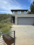 Treetop Modern Oasis Lakeway - maisons de vacances