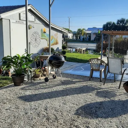 Tiny House Couples Retreat Lake Okeechobee