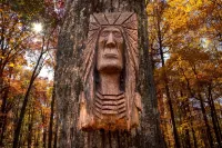 Designer 1880s Log Cabin - 2 Private King Suites - Walk to Mentone - Chalets