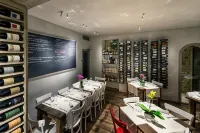 Drogheria e Locanda Franci - Bed and Breakfasts
