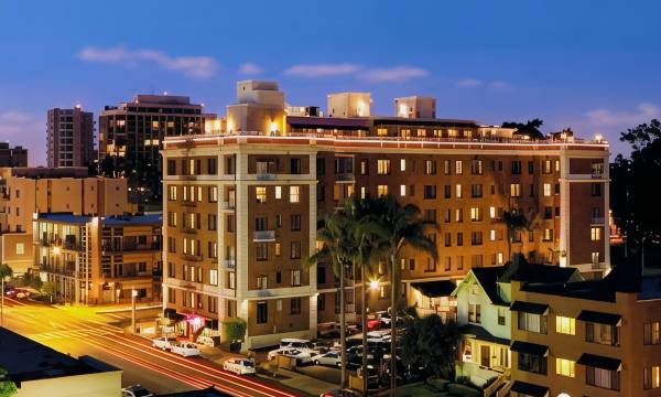Club Wyndham Inn at the Park