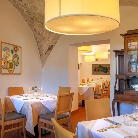 Hotel Romanda