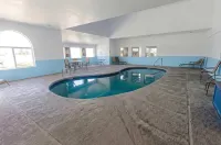 Days Inn by Wyndham Lamar - Family