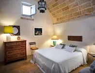 Historic 1700 Villa in village near sea. Pool gardens WiFi A/C Solar P. - Wifi