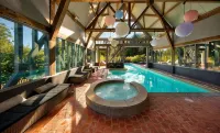 Hotel le Grand Cerf - Pools