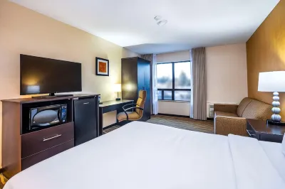 Quality Inn Hotels in Simcoe County