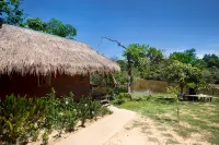 Rabbit Bungalow - bar