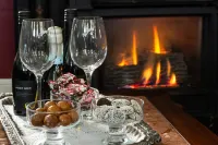 White Doe Inn Bed & Breakfast - 4-Star
