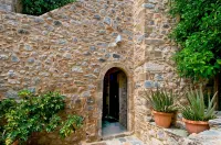 ArdamisTraditional Guest Houses - Alojamientos