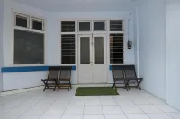 RedDoorz Near Stasiun Lawang