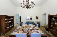 B&B Corso Vittorio Hotel dekat Qui Discount S.P.A. In Breve Quid S.P.A.