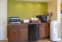 Budget Inn by 101 Bus from Downtown Hotels in Rohnert Park