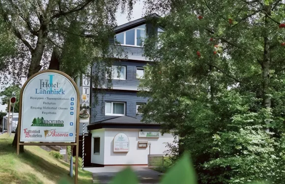 拉恩布里克酒店